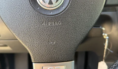 VOLKSWAGEN GOLF V 1.9 TDI GT Sport