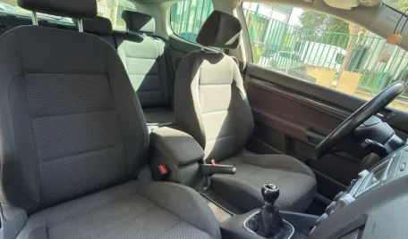 VOLKSWAGEN GOLF V 1.9 TDI GT Sport