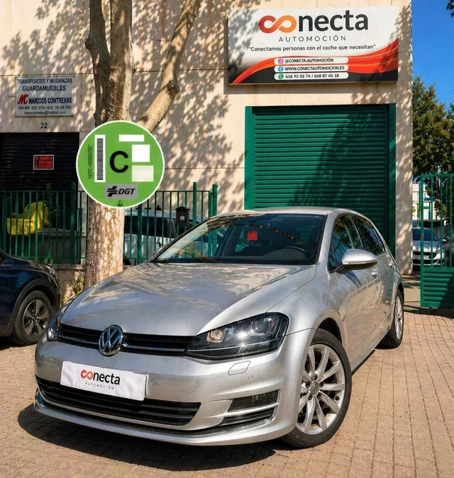 VOLKSWAGEN GOLF VII