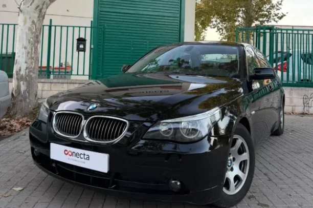 BMW Serie 5 523i